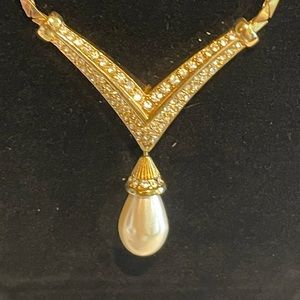 Gorgeous Christian Dior Necklace & Earring Set. Faux Pearl with rhinestones.